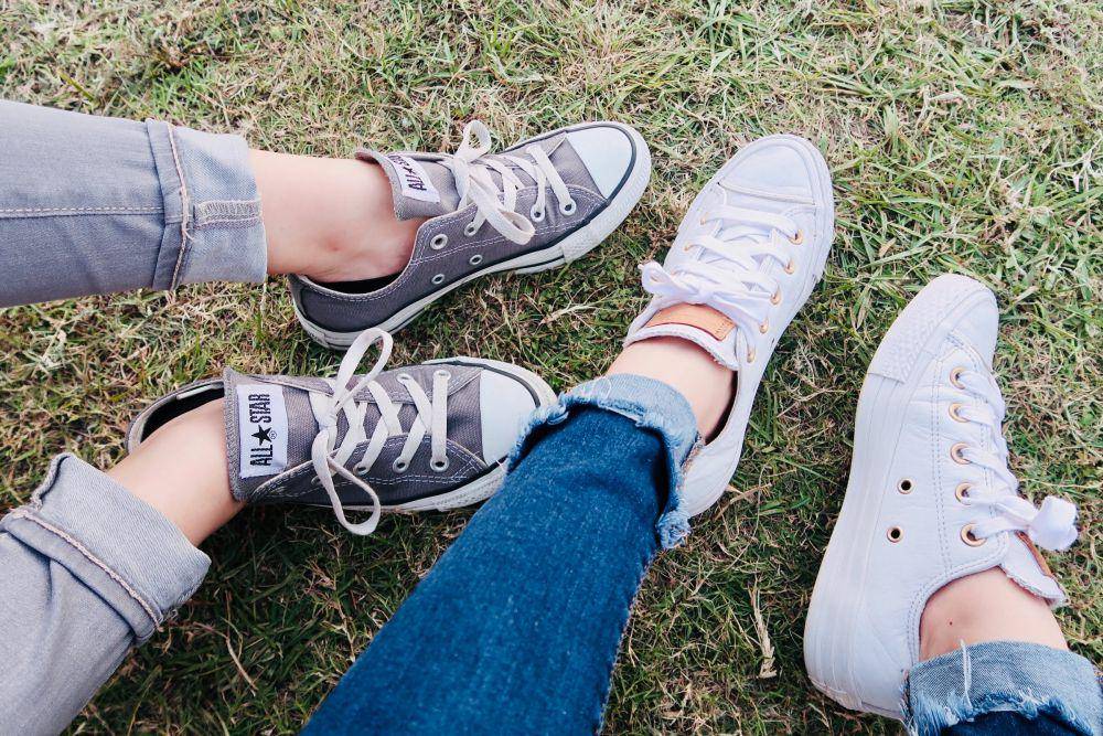 ilustrasi sepatu (pexels.com/Mikka)