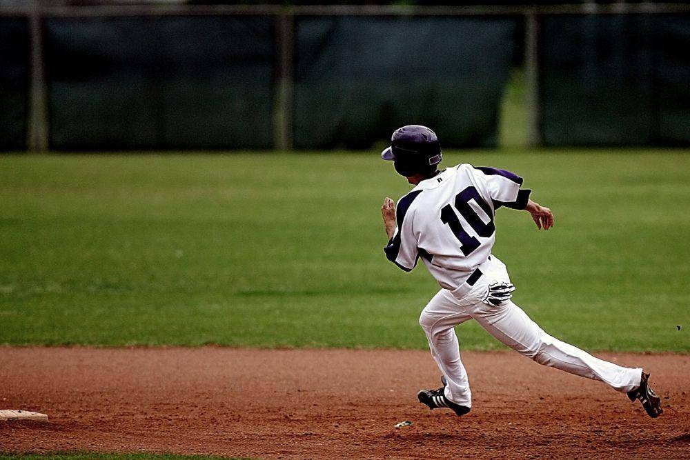 ilustrasi pemain baseball (pexels.com/Pixabay)