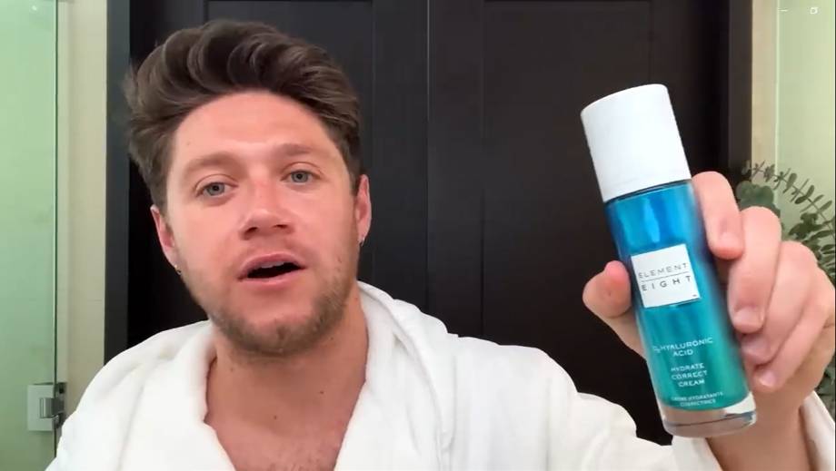 Niall Horan skincare dan haircare routine (Tangkapan Layar YouTube)