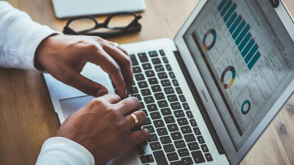 10 Aplikasi Statistik Gratis untuk Akademisi dan Peneliti Soshum