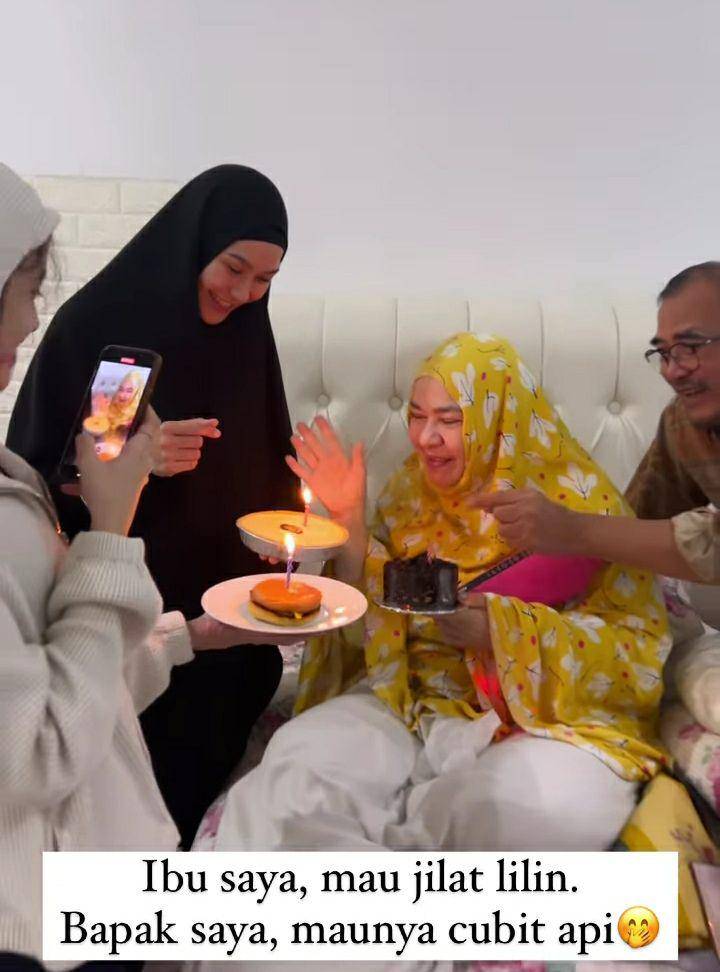 momen Zaskia Adya Mecca beri suprise ultah untuk mama (instagram.com/zaskiadyamecca)