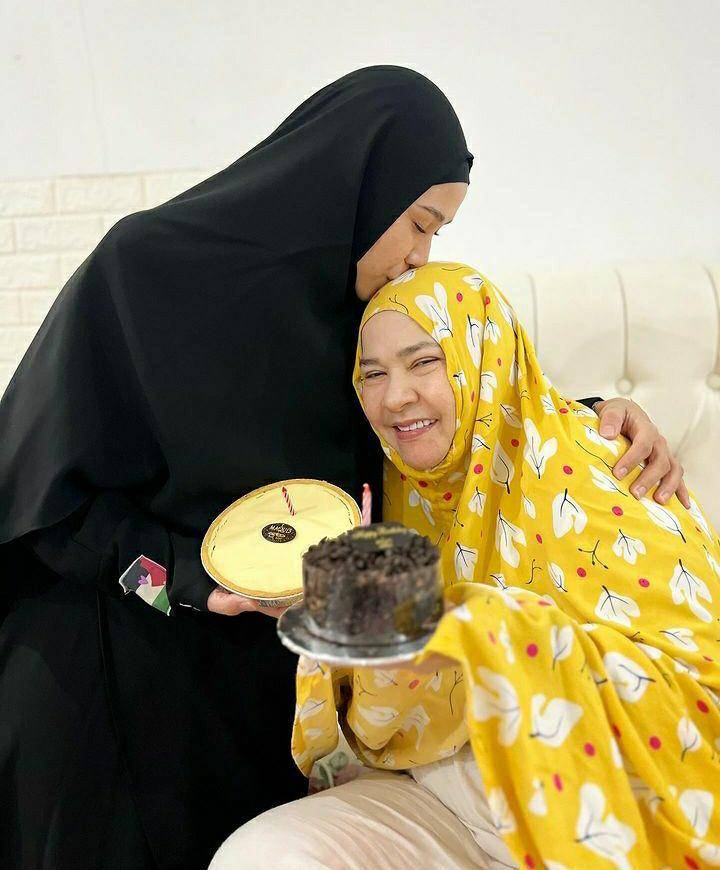 momen Zaskia Adya Mecca beri suprise ultah untuk mama (instagram.com/zaskiadyamecca)