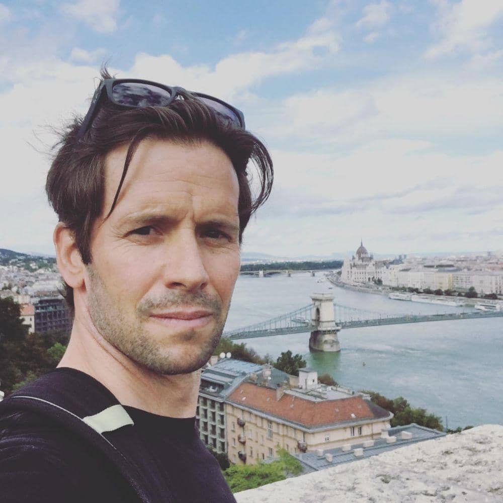 fakta kecelakaan pesawat aktor Christian Oliver (instagram.com/christianoliverofficial)