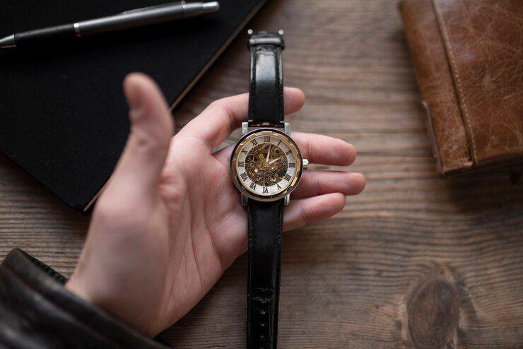 5 Alasan Jam Tangan Konvensional Lebih Baik daripada Smartwatch