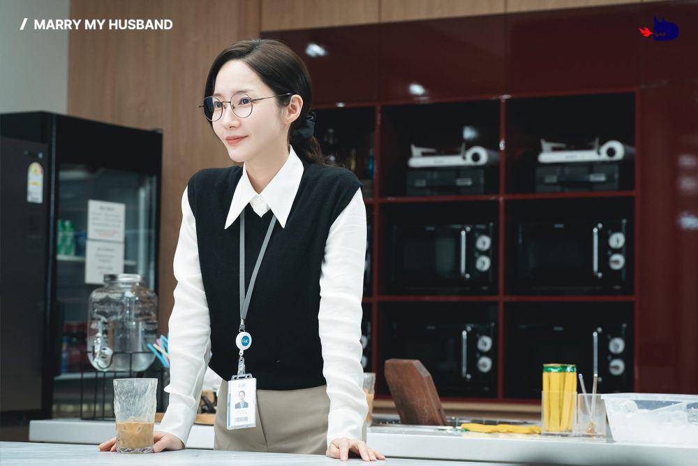 Park Min Young di Marry My Husband (twitter.com/studiodragonKR)