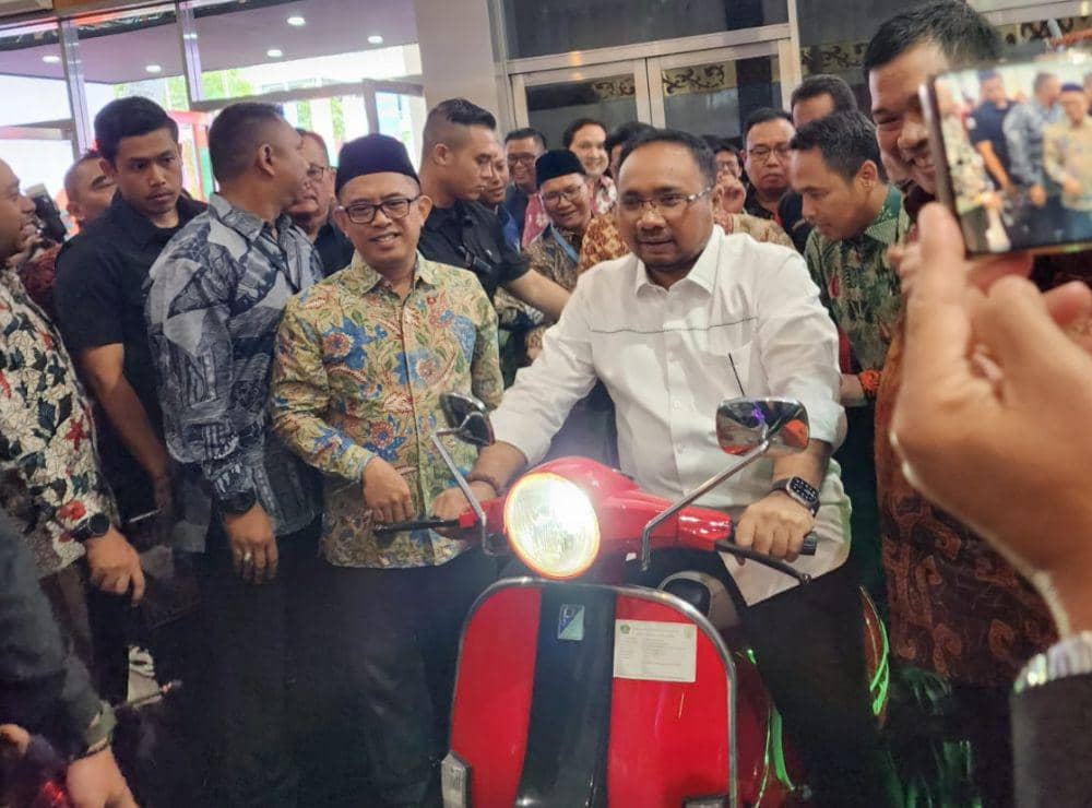 Siswa MAN 2 Bandar Lampung Sulap Vespa Konvensional jadi Motor Listrik