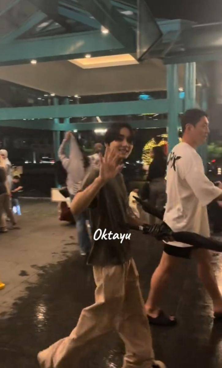 Jungwon ENHYPEN (TikTok.com/aokta6)