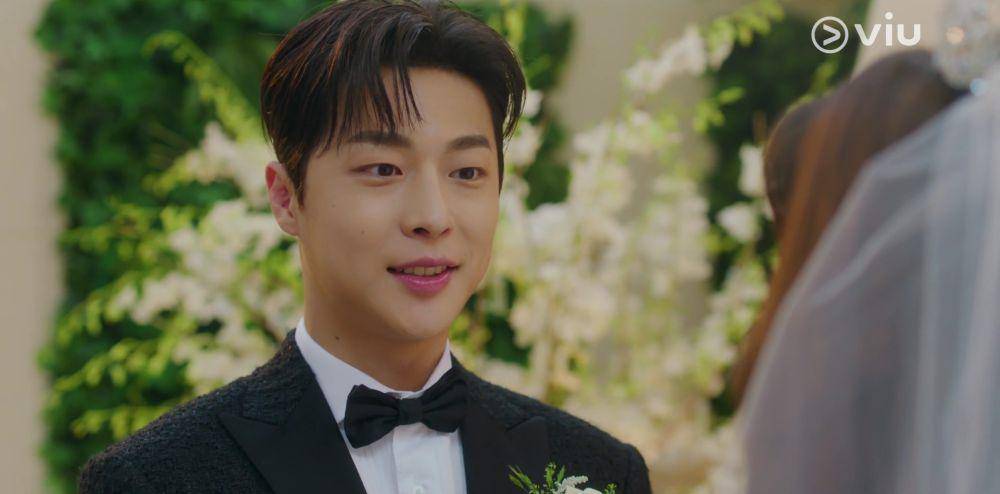Bae In Hyuk di drama The Story of Park’s Marriage Contract (Dok. VIU/The Story of Park’s Marriage Contract)