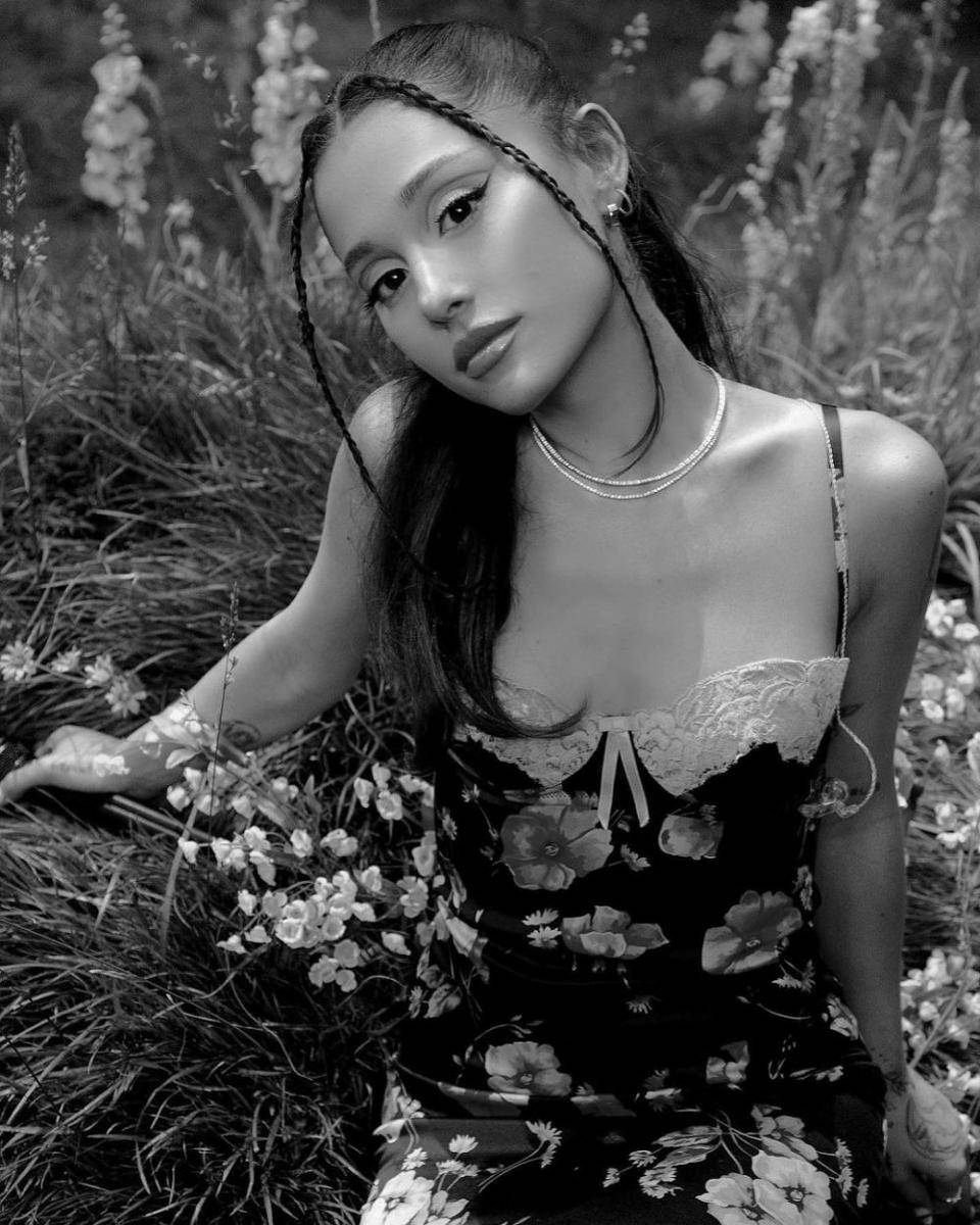 Ariana Grande (instagram.com/arianagrande)