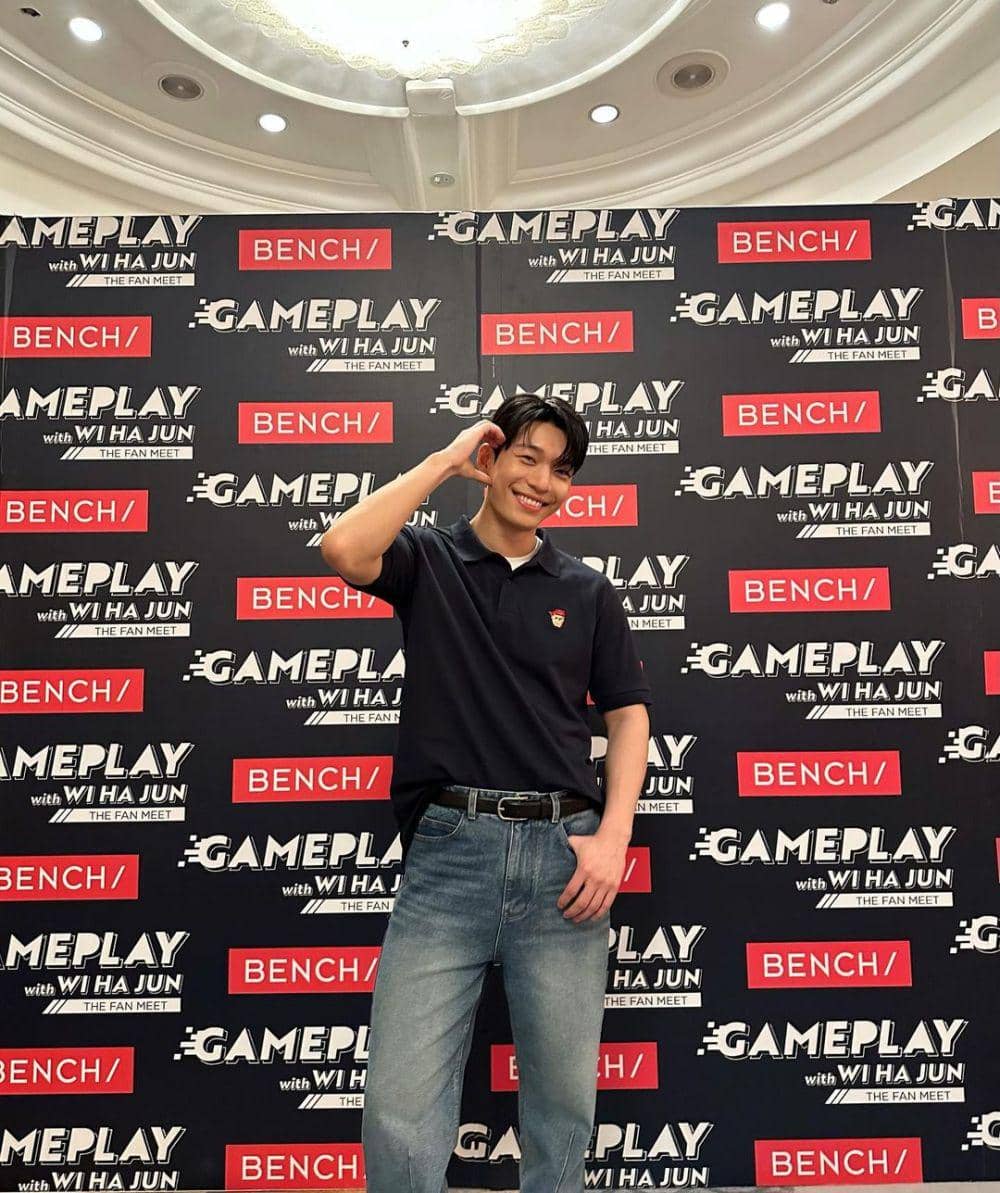 Ide outfit loose pants jeans ala Wi Ha Jun (instagram.com/wi__wi__wi)