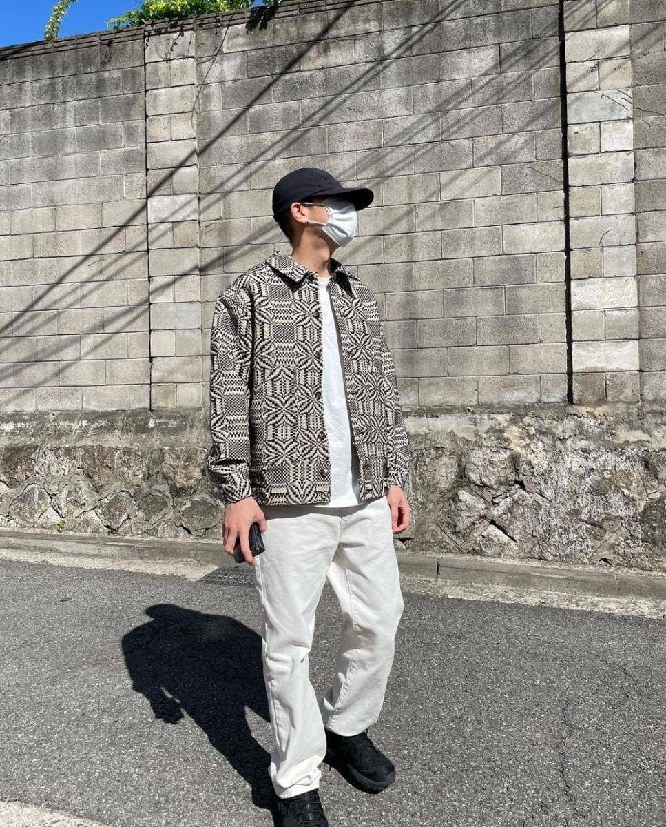 Paduan outer motif ala Loco (instagram.com/satgotloco)