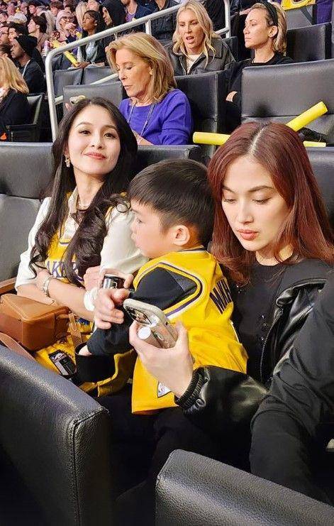 Sandra Dewi nonton NBA (Instagram.com/sandradewi88)