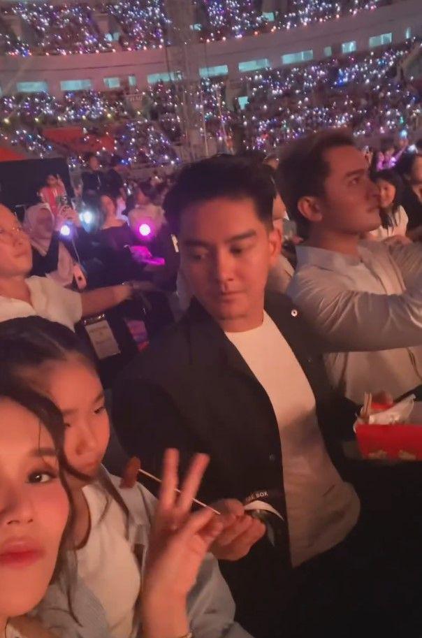 Boy William nonton GDA bareng Ayu Ting Ting (instagram.com/ayutingting92)