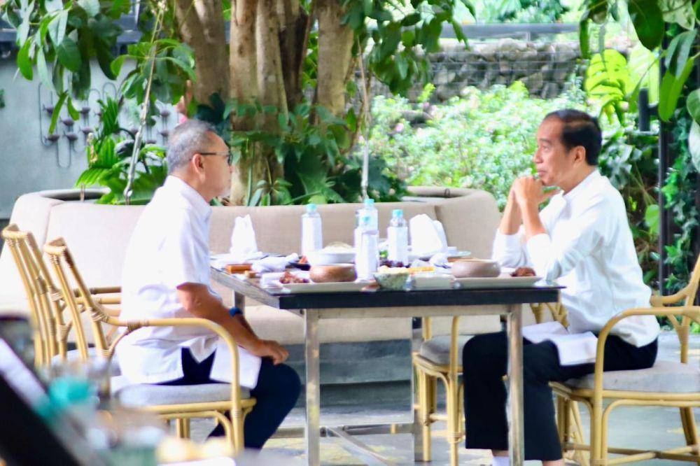 Presiden Jokowi makan siang bersama dengan Zulkifli Hasan (IDN Times/Istimewa)