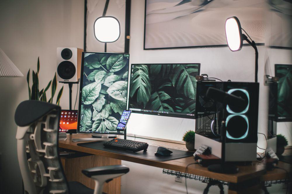 ilustrasi PC gaming (pexels.com/Roberto Nickson)