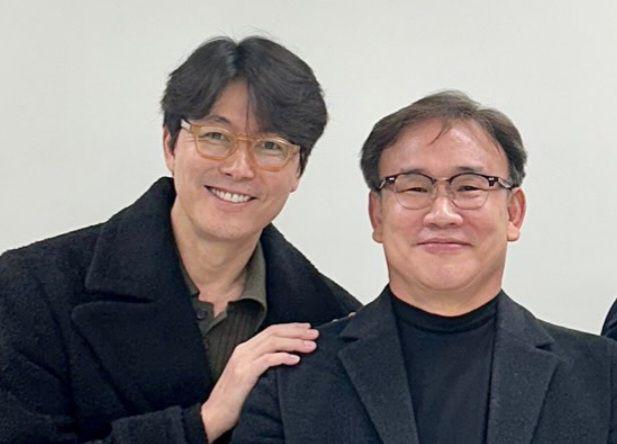 Jung Woo Sung dan Kim Sung Soo (instagram.com/plusm_entertainment)