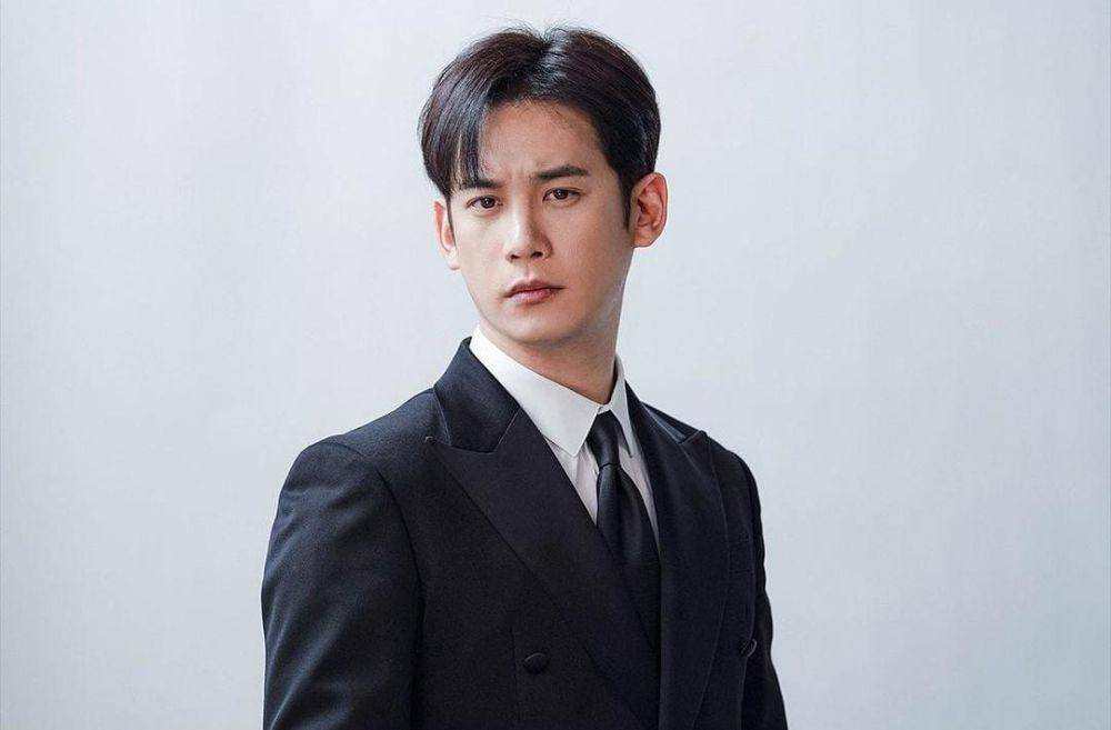 Park Ki Woong (instagram.com/kang_ent)