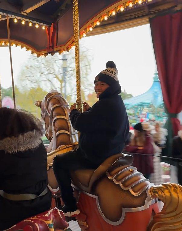 potret keluarga Sule di Disneyland Paris (instagram.com/putridelinaa)