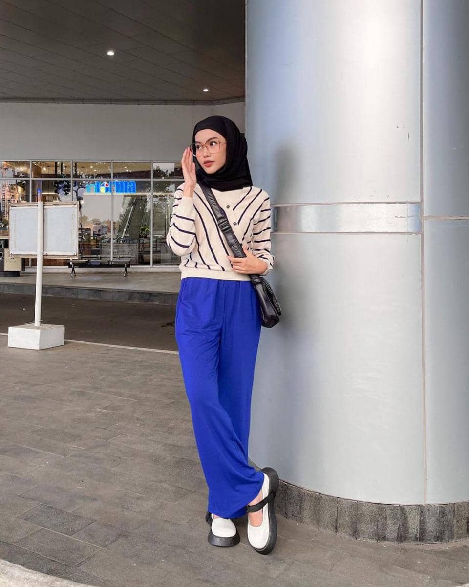 Refina Habilia (instagram.com/refinahm)