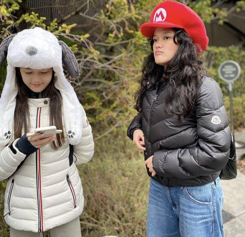 potret Ussy Sulistiawaty dan keluarga ke Universal Studio Jepang (instagram.com/ussypratama)