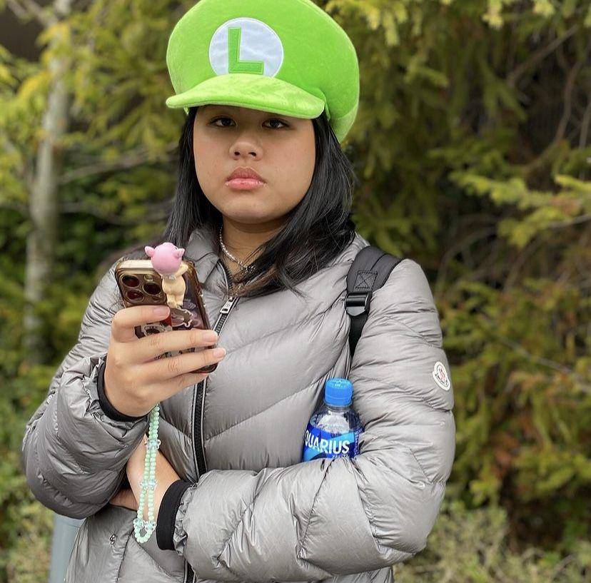 potret Ussy Sulistiawaty dan keluarga ke Universal Studio Jepang (instagram.com/ussypratama)