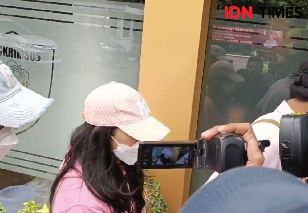 3 Tersangka Kasus Rumah Produksi Video Porno Penuhi Panggilan Polisi
