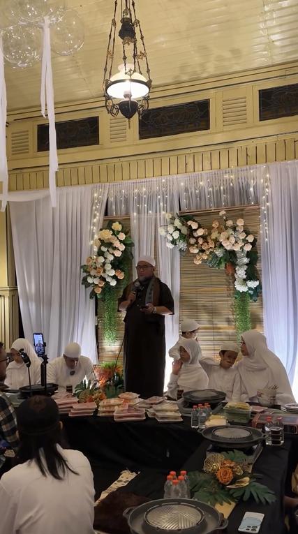 potret malam keakraban keluarga Irfan Hakim (instagram.com/irfanhakim75)