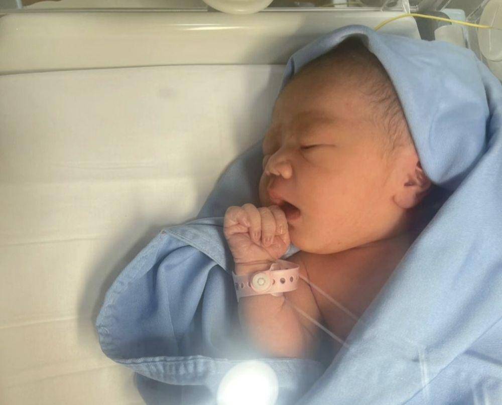 Avery Victoria Sukamuljo, anak pertama Kevin Sanjaya dan Valencia Tanoe. (Instagram.com/hary.tanoesoedibjo)