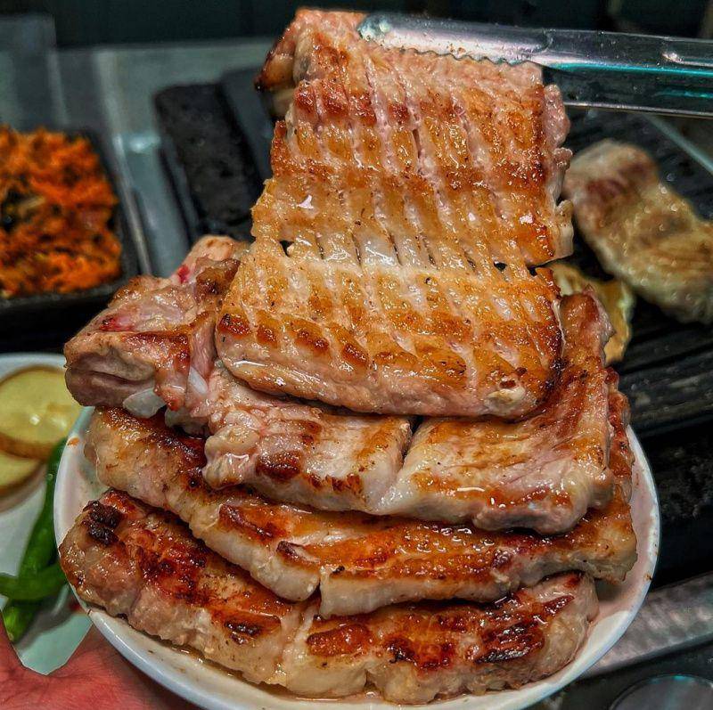 gambar dwaeji galbi (instagram.com/foodie_in_the_closet)