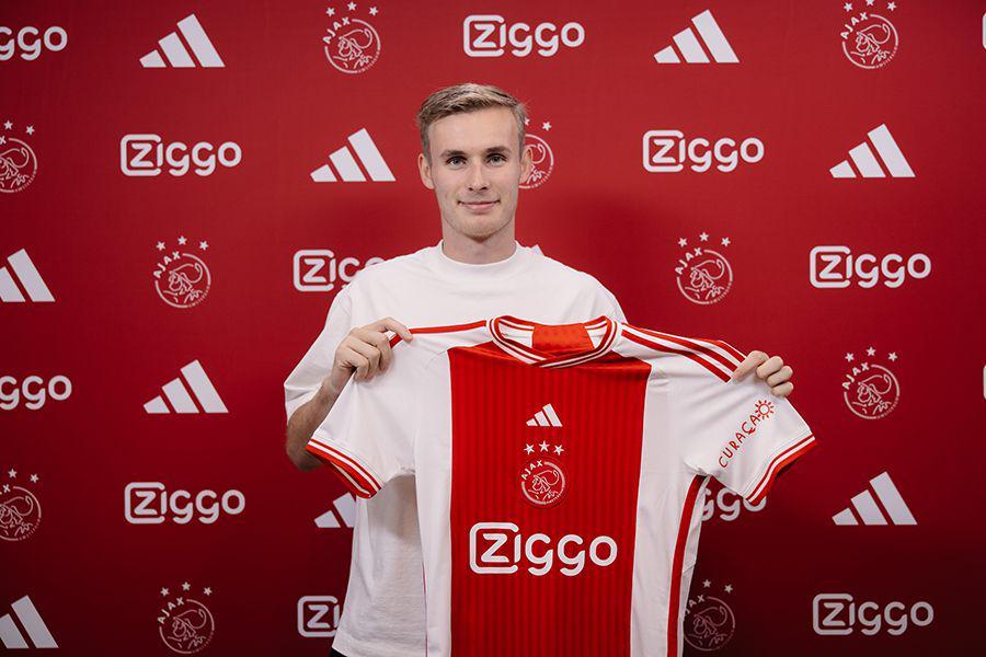 Sivert Mannsverk (ajax.nl)
