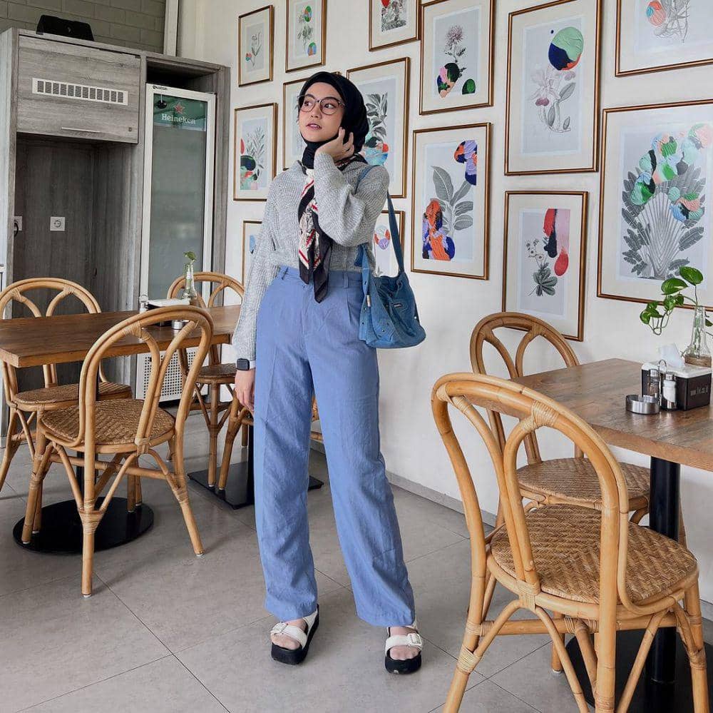 Refina Habilia (instagram.com/refinahm)