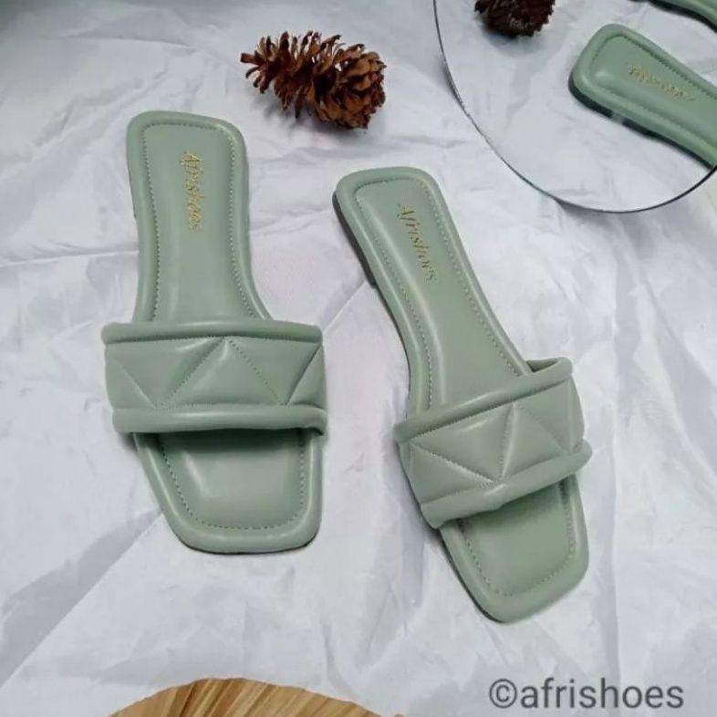 Sandal cewek terbaik (shopee.co.id)