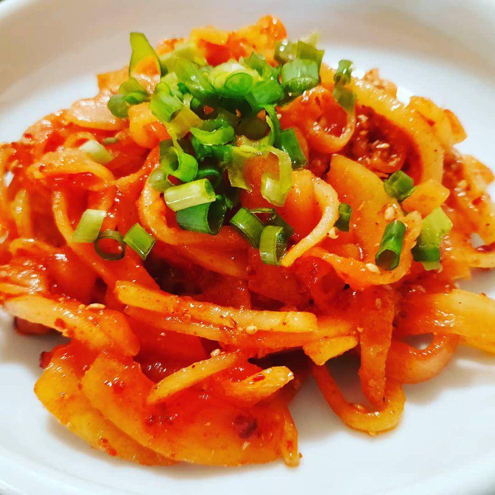 kimchi kulit semangka (instagram.com/jinkitchenau)