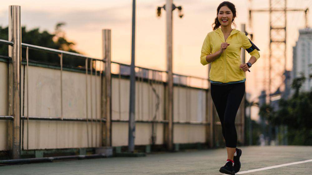 ilustrasi jogging (freepik.com