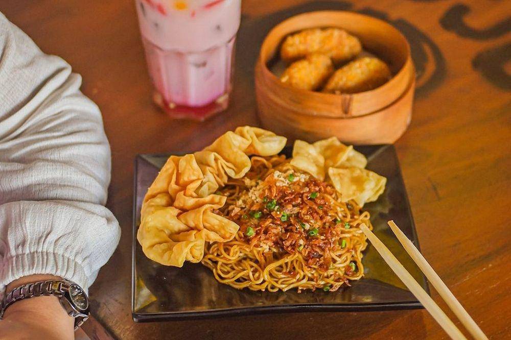 Mie Gacoan (instagram.com/mie.gacoan)