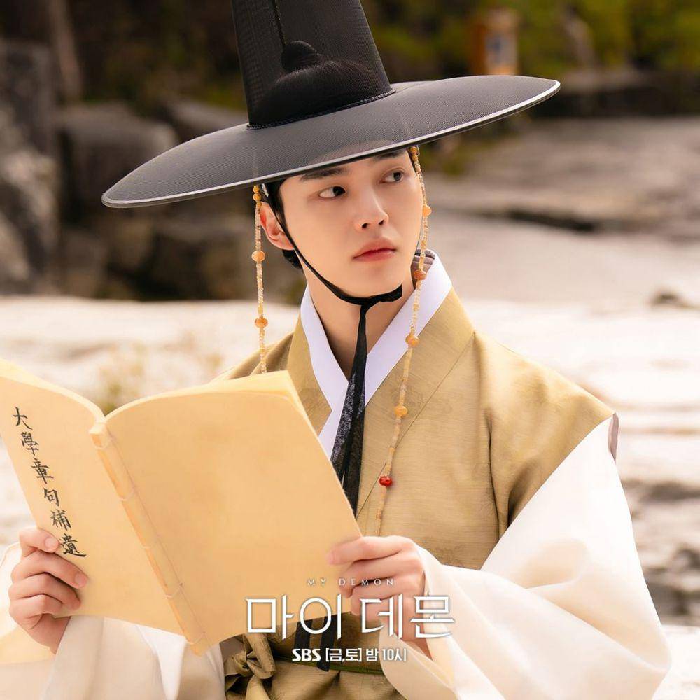 Still cut drama My Demon (instagram.com/sbsdrama.official)