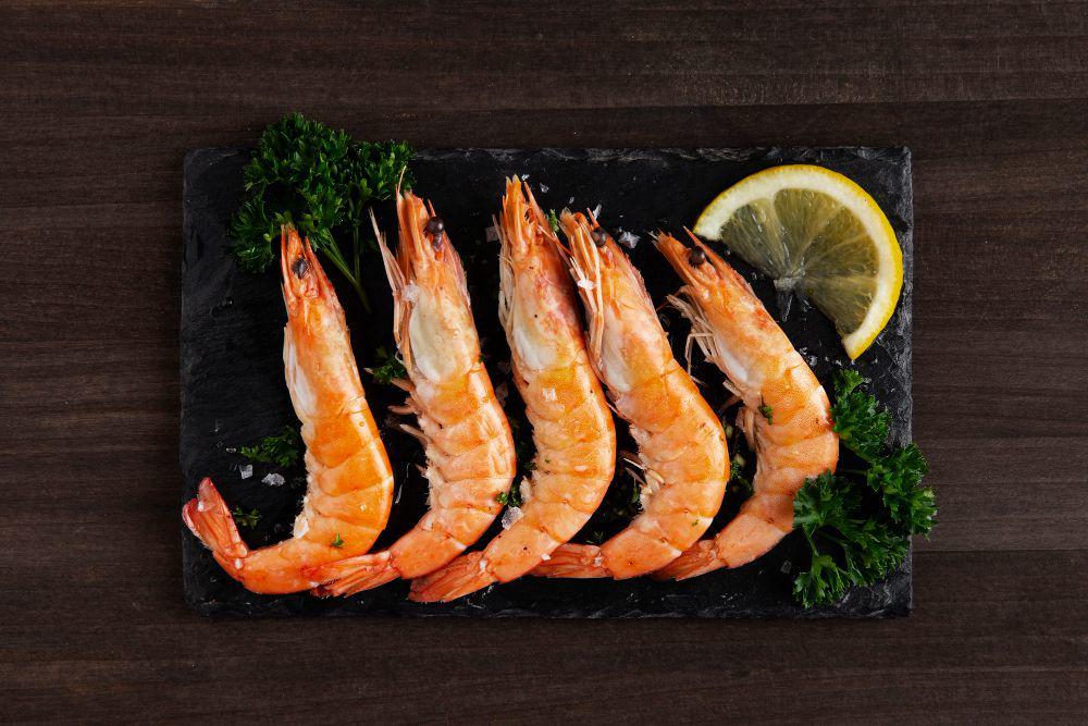ilustrasi udang segar (freepik.com/freepik)