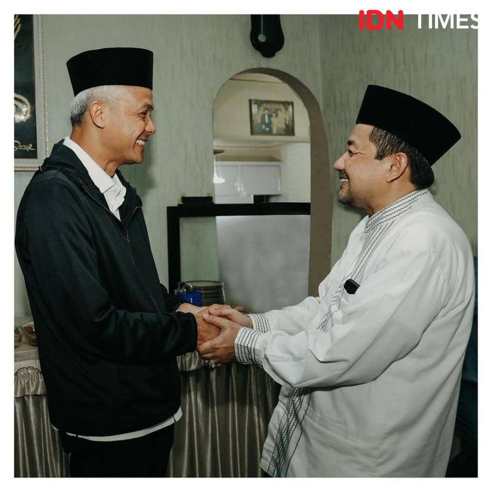 Capres Ganjar Pranowo Blusukan ke Cilacap dan Banyumas