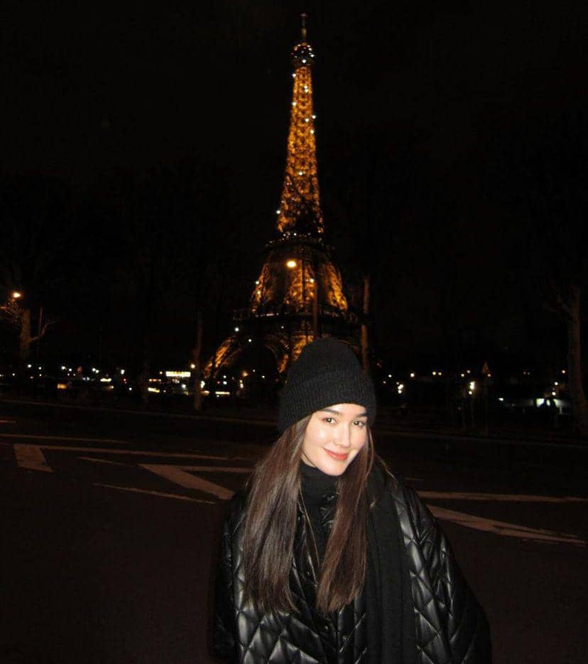 momen liburan Diana Flipo di Paris (instagram.con/dianaflipo)