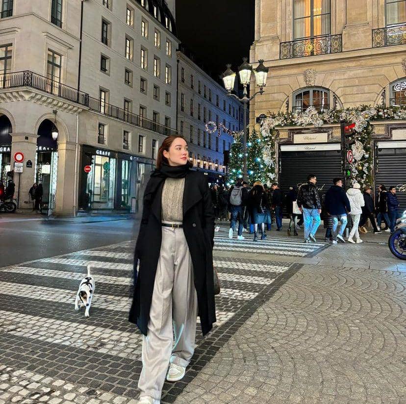 momen liburan Diana Flipo di Paris (instagram.con/dianaflipo)