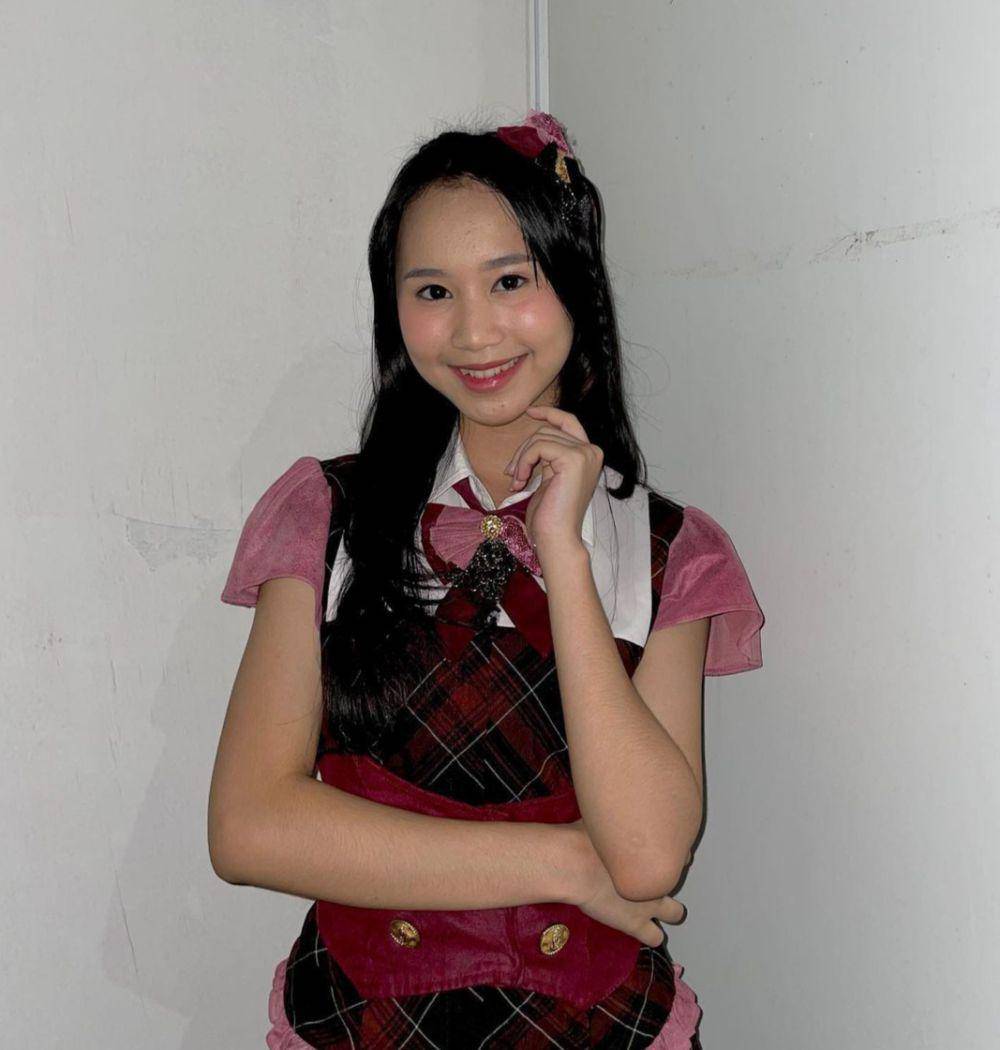 Alya Amanda (instagram.com/jkt48.alya_)