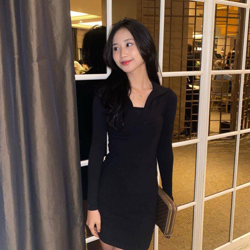 Alya Amanda (instagram.com/jkt48.alya_)