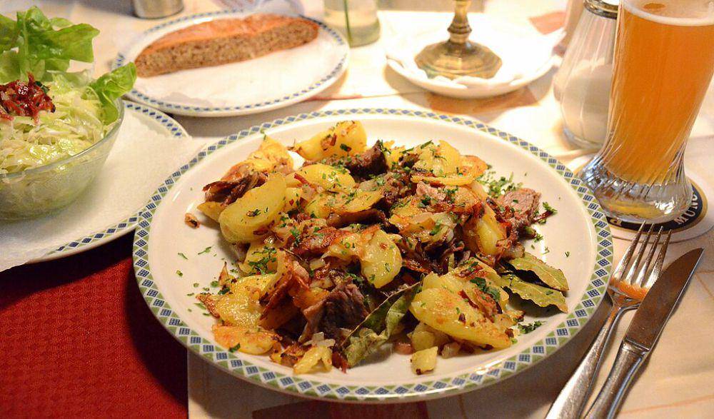 gröstl (commons.wikimedia.org/Takeaway)
