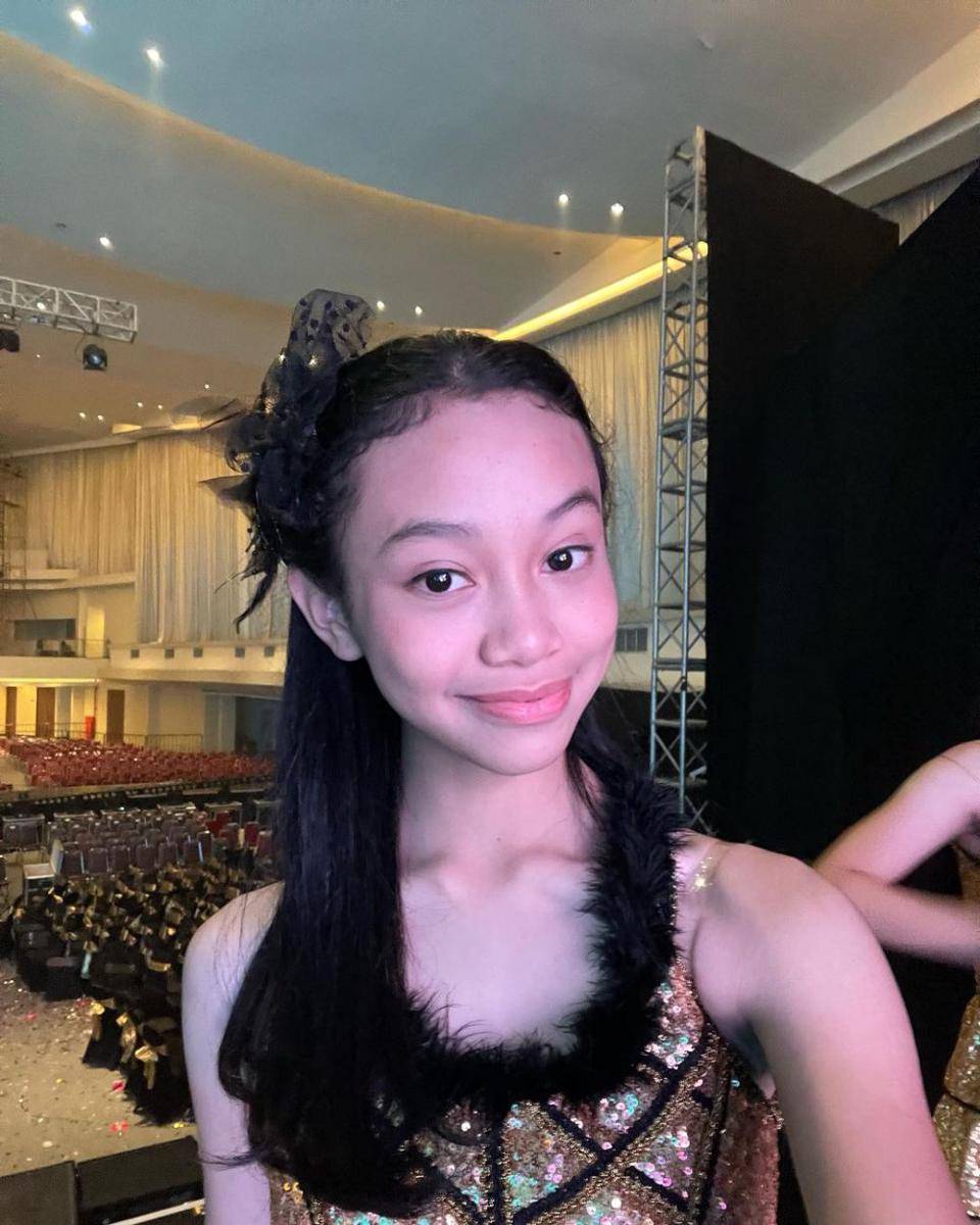 gaya makeup ala Gendis JKT48 (instagram.com/jkt48.gendis)