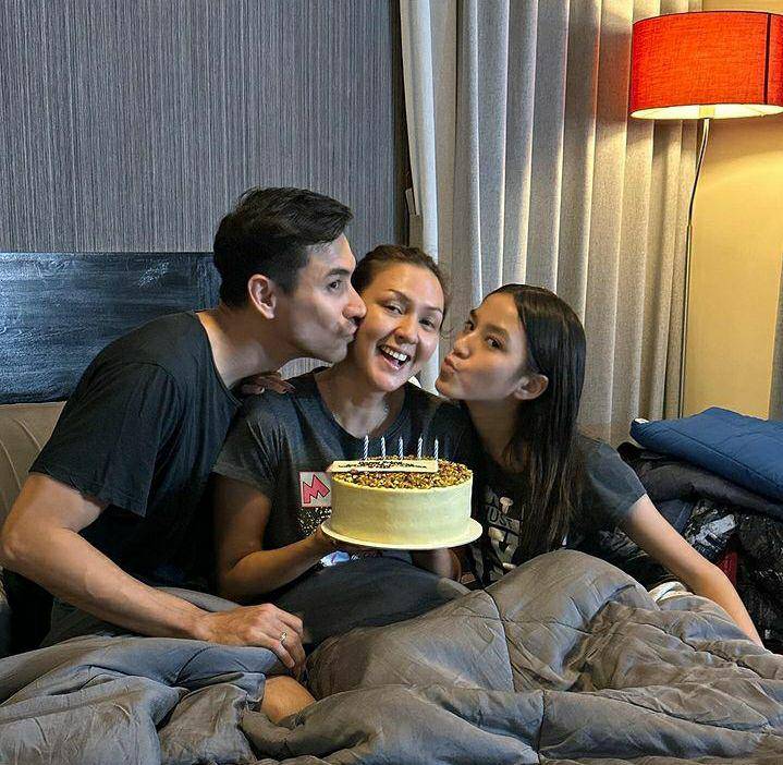 potret kejutan ultah Donna Agnesia yang ke-45 tahun (instagram.com/dagnesia)
