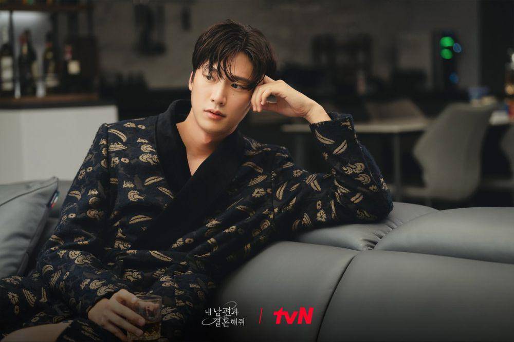 Na In Woo di Marry My Husband (dok. tvN/Marry My Husband)