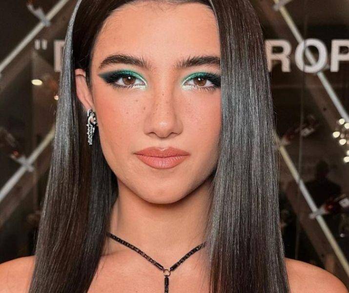 Charli D'Amelio (instagram.com/charlidamelio)