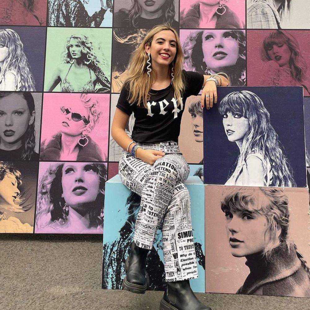 outfit Reputation (instagram.com/taylornation)