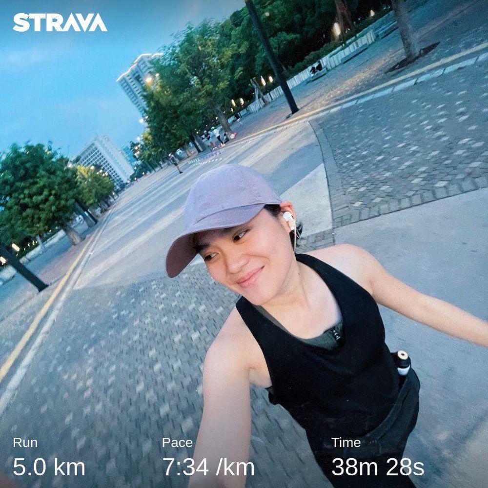 potret Sheryl Sheinafia yang sedang hobi lari (instagram.com/sherylsheinafia)