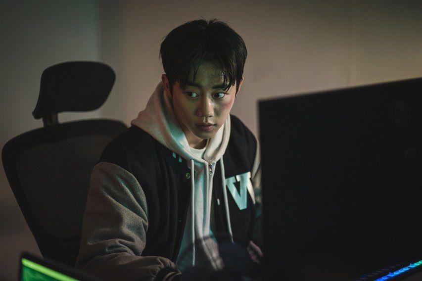 10 Kesialan Bae Jeong Min di A Shop for Killers, Dimanfaatkan Babylon